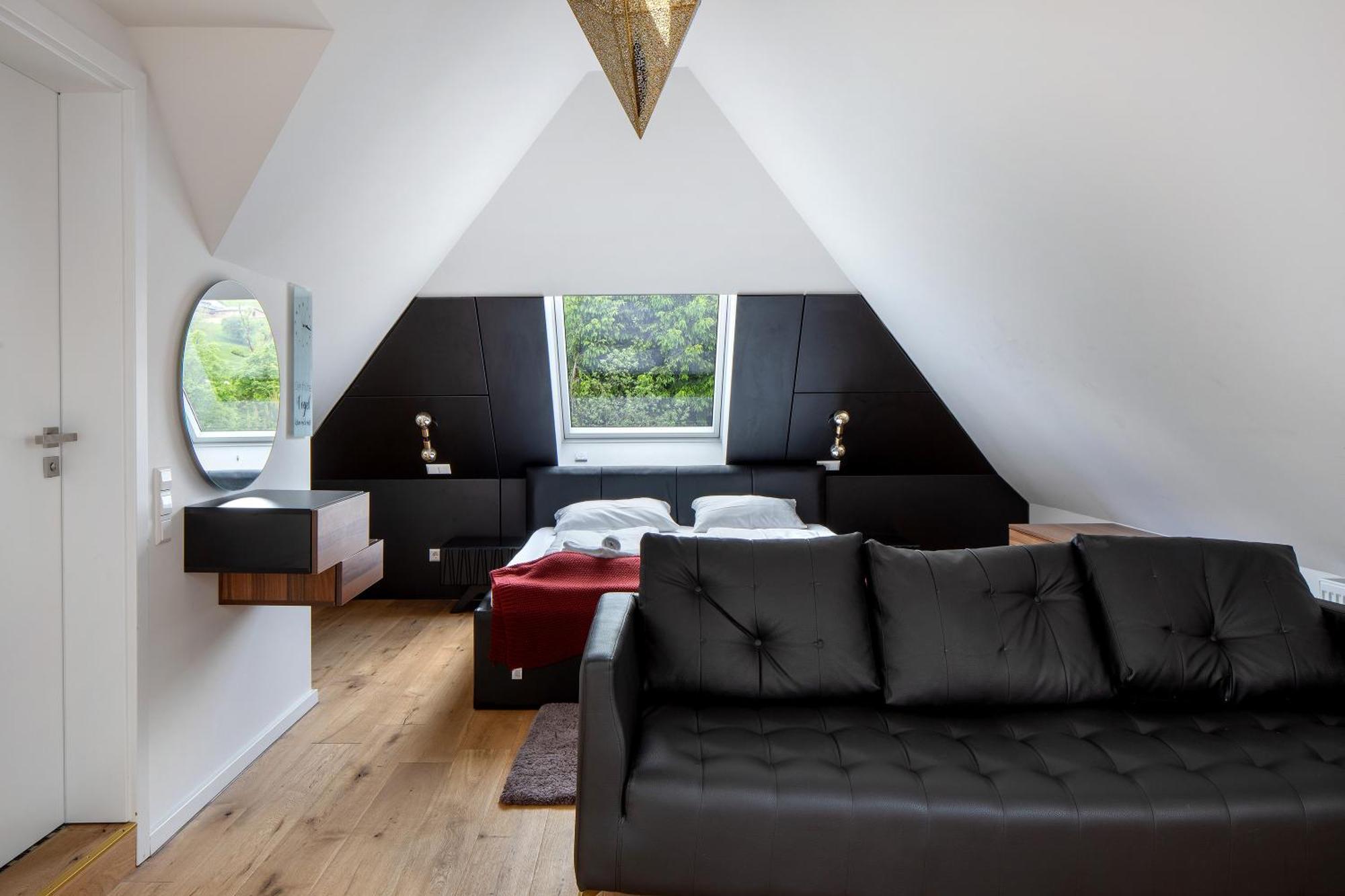 Skylodges Apartment *